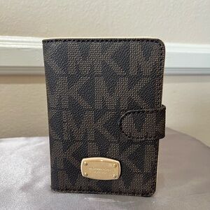 Michael Kors Passport case